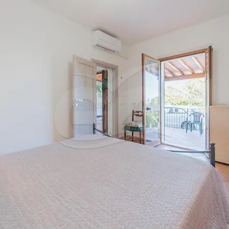 Casa vacanze Casa Marida Tra Cotoncello E - Goelba