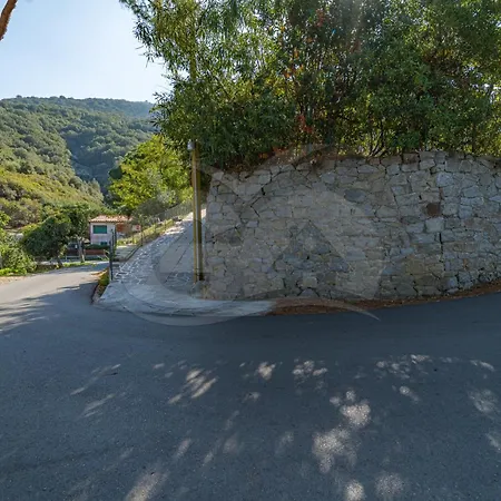 Vakantiehuis Casa Marida Tra Cotoncello E - Goelba