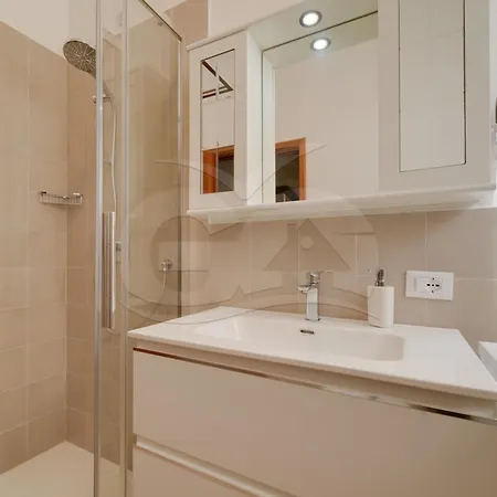 Casa Marida Tra Cotoncello E - Goelba Vakantiehuis